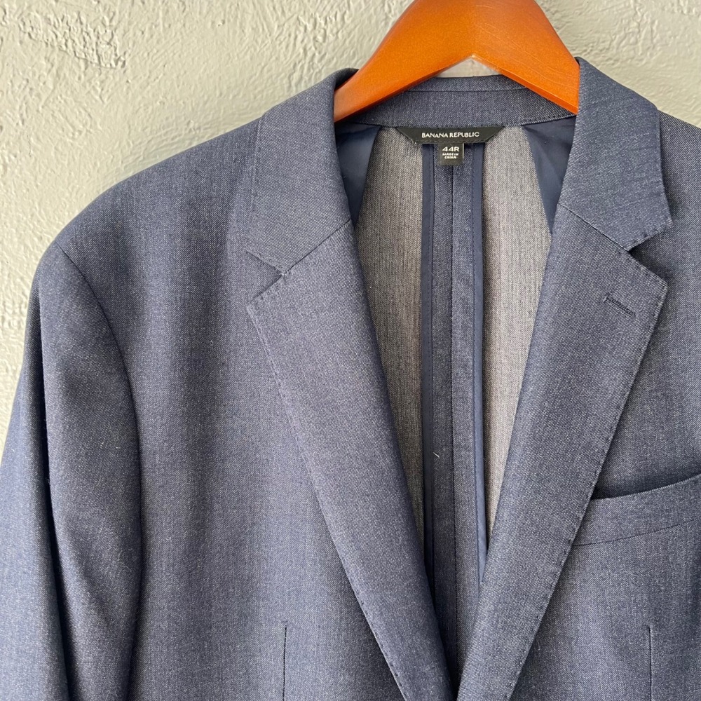 Banana Republic Mens 44R Slim Fit Navy Performance Wool Blend Blazer Jacket